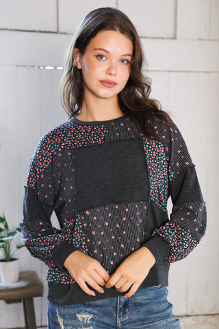 Lazy Daisies Charcoal Pullover
