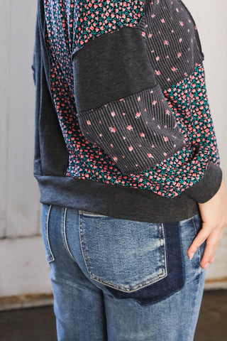 JUDY BLUE Boyfriend Fit Rip Denim Jeans