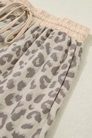 Rose V Neck Collar Leopard Printed 2pcs Short Set