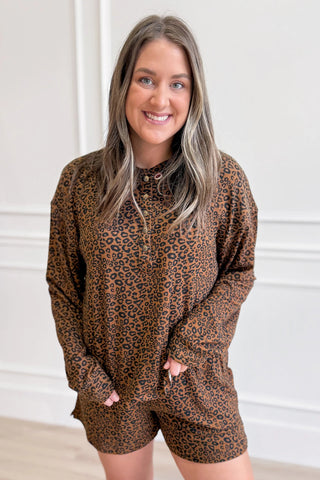 Brown Leopard Print Long Sleeve Henley Top Elastic Waist Shorts 2pcs Outfit